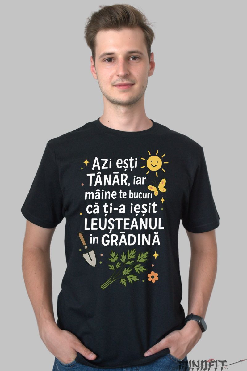 Tricou Amuzant Azi Esti Tanar barbat negru fata