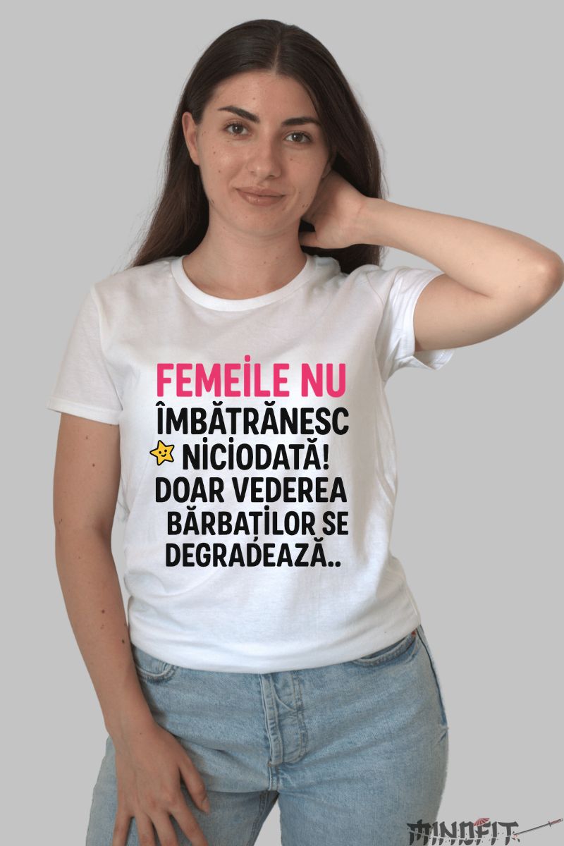 Tricou Amuzant Femei vs. Barbati dama alb