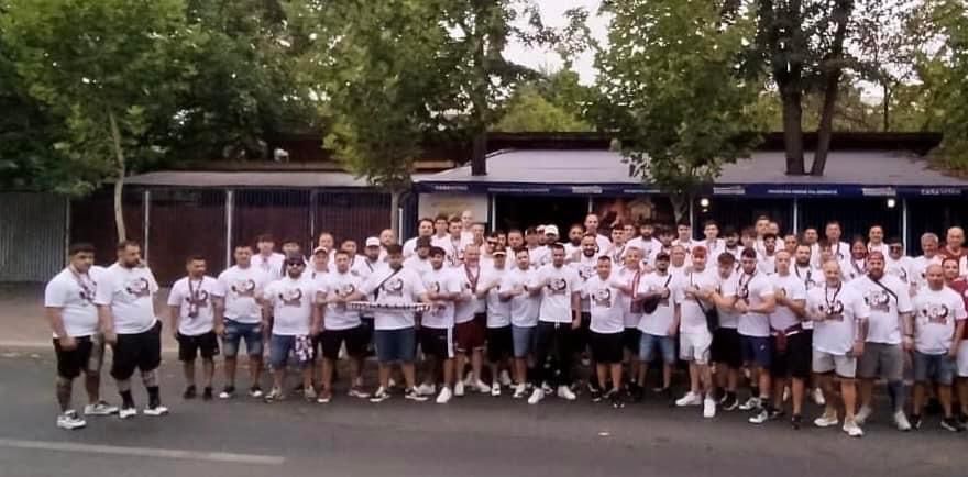 Tricouri personalizate