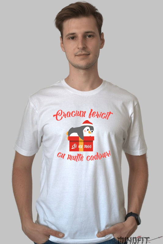 Tricou De Craciun - Pinguin Cu Cadouri barbat alb
